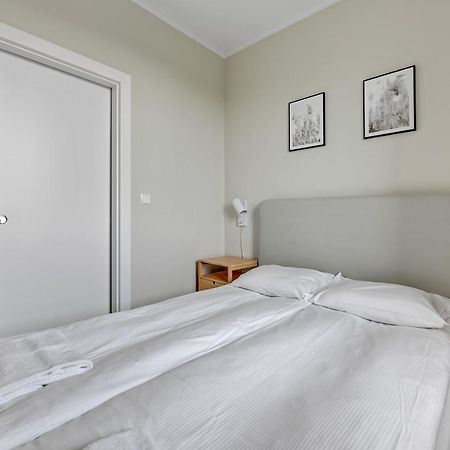 Garden Gate Apartments Old Town Parking 그단스크 외부 사진