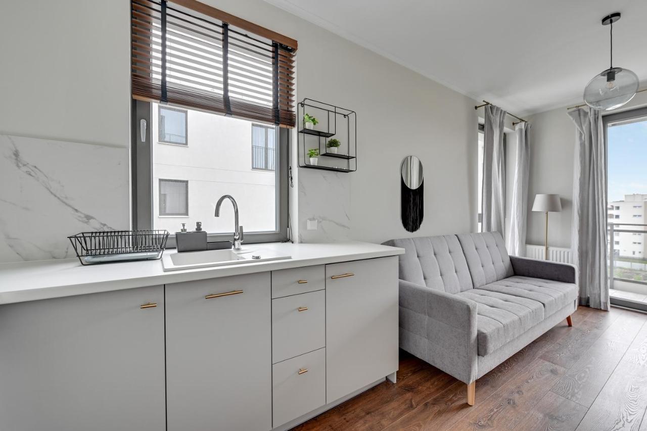 Garden Gate Apartments Old Town Parking 그단스크 외부 사진